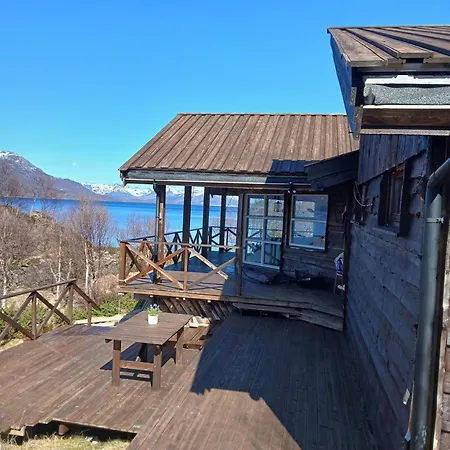 Off Grid By The Sea In Eidsfjorden * Halsen